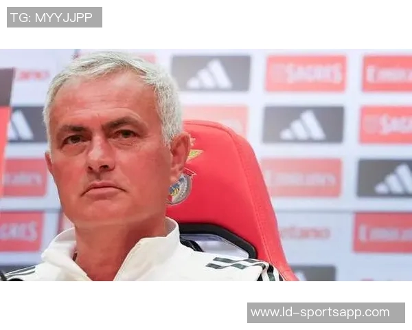 葡萄牙主帅称穆里尼奥为足球瑰宝努力助若塔圆梦世界杯 葡萄牙主帅称穆里尼奥为足球瑰宝努力助若塔圆梦世界杯