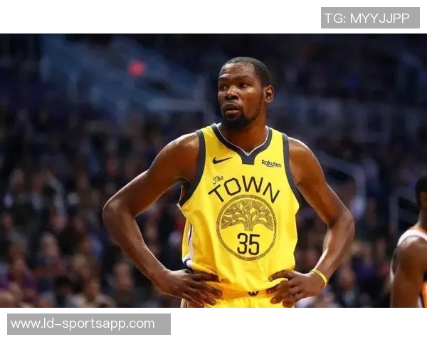 杜兰特赞阿门为全能球员定义无限展现无与伦比的篮球才华