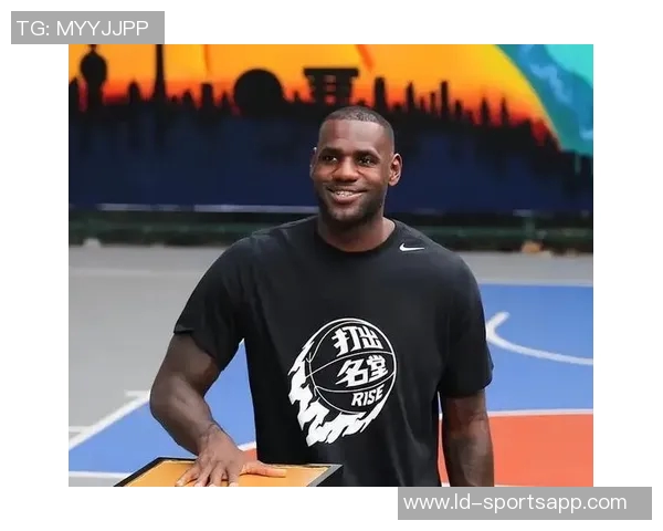 多少球迷期待勒布朗昨日的重大决定与未来动向