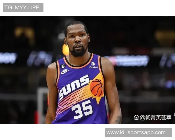 杜兰特称赞祖巴茨为顶级中锋快船实力被战绩低估