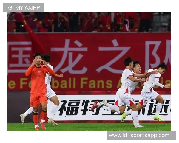 东体报道U22国足将于11月举行四国赛邀请越南队参与并于12月启动集训