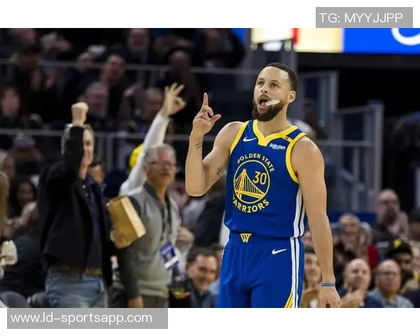 帕森斯大胆预测库里未来职业生涯三分命中率将稳定在40直至50岁 帕森斯大胆预测库里未来职业生涯三分命中率将稳定在40直至50岁