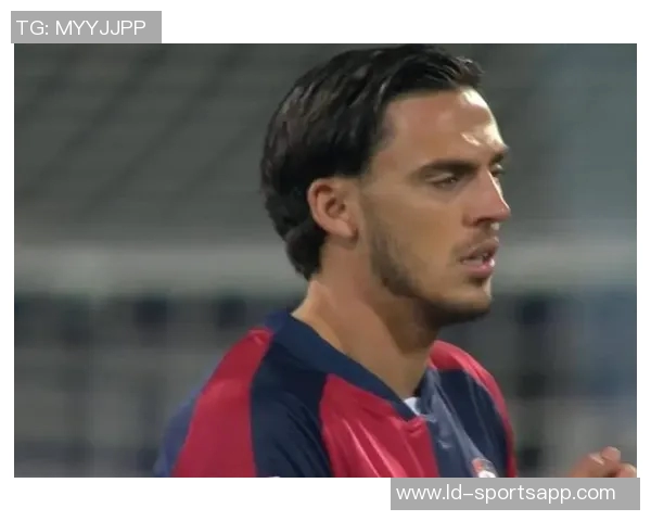 安布分析米兰战术挑战莱奥融入球队成关键难题