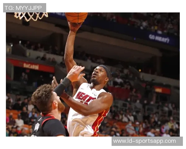 斯波谈休赛期与阿德巴约的沟通及骑士横扫复盘分析